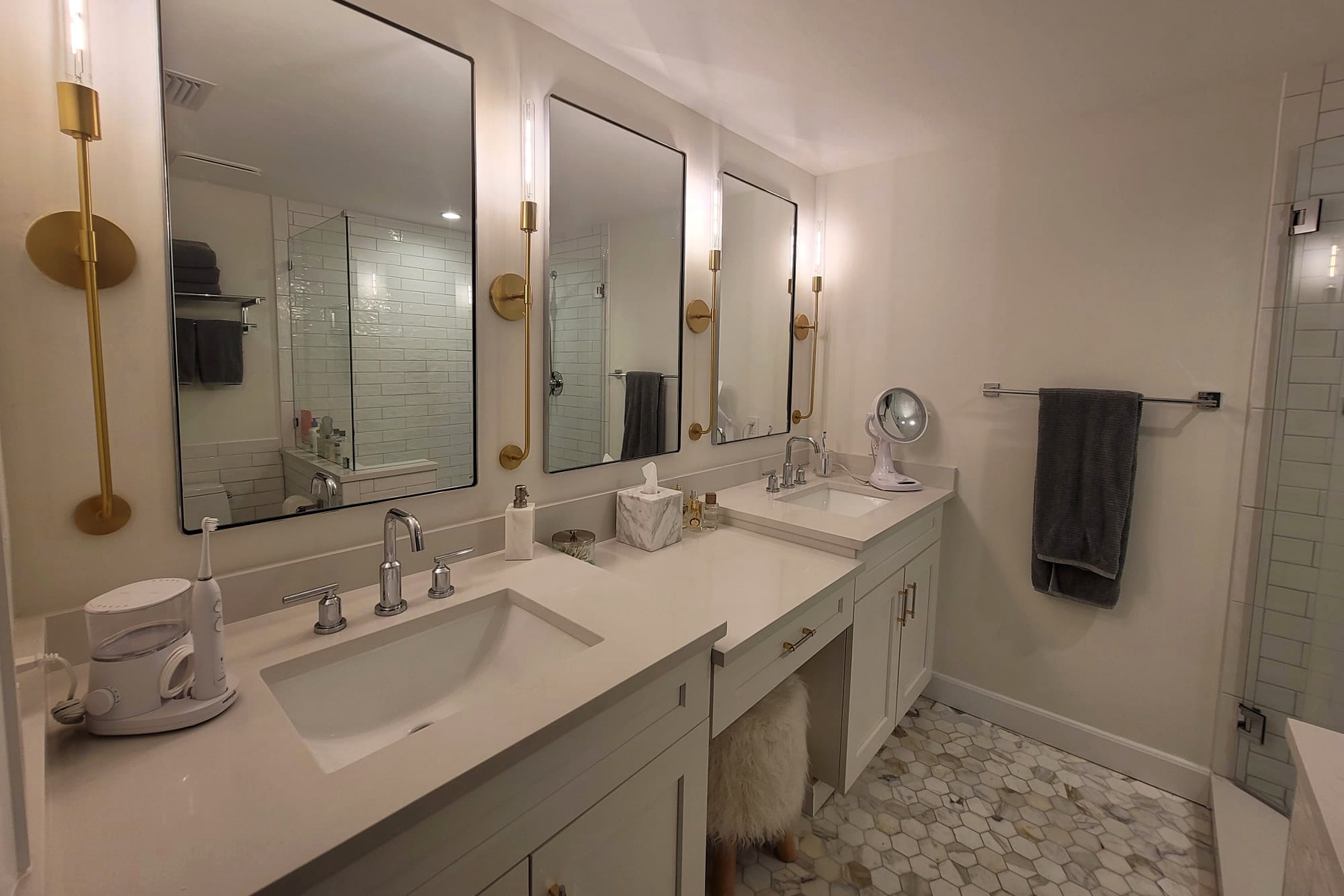 Modern shower fixtures and niche